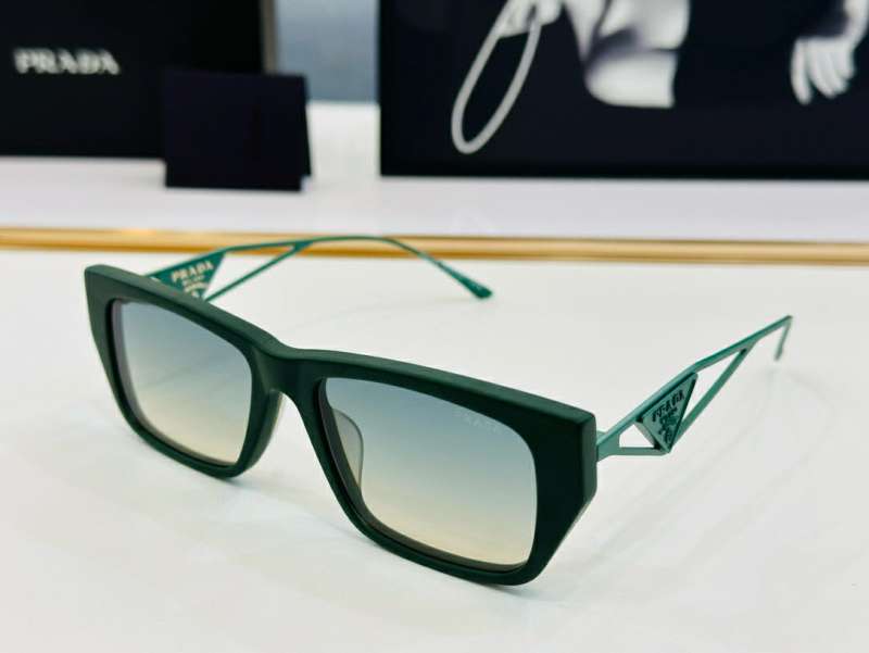 Picture of Prada Sunglasses _SKUfw56969812fw